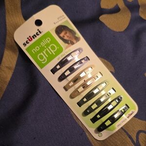 Scunci No-Slip Grip Hair Clips - Black and Gold